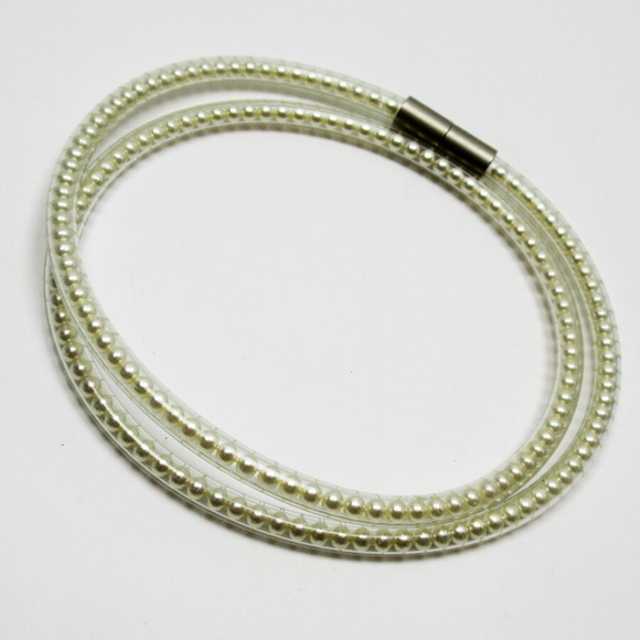 CHANEL Jewelry Chanel Chanel Necklace Fake Pearl White Silver